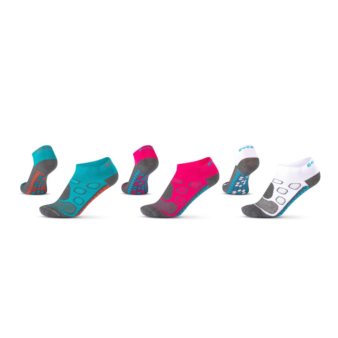 tre tunna träningsstrumpor utan skaft i turkos cerise och vit färg